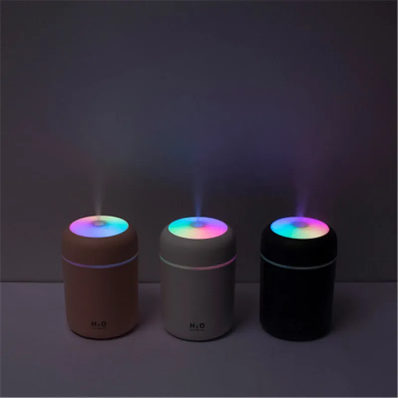 Car Air Purifying Humidifier Continuous spray Lights Moisturize Lightweight