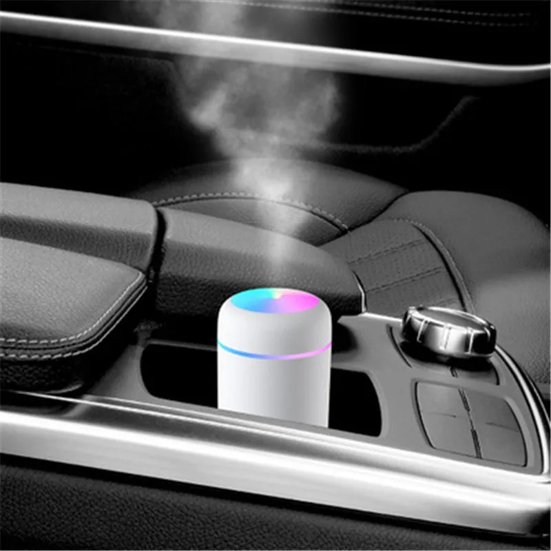 Car Air Purifying Humidifier Continuous spray Lights Moisturize Lightweight