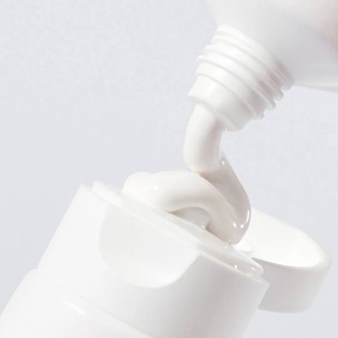 Milk Blur Tone Up Cream SPF50  PA     (05 Cica) 60ml