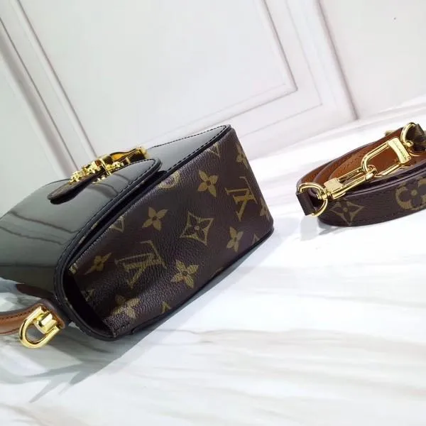 Smooth Vernis Patent Leather Cherrywood Bb Bag M51953 Black 2019