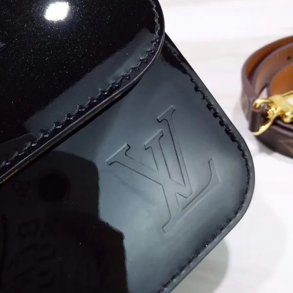 Smooth Vernis Patent Leather Cherrywood Bb Bag M51953 Black 2019